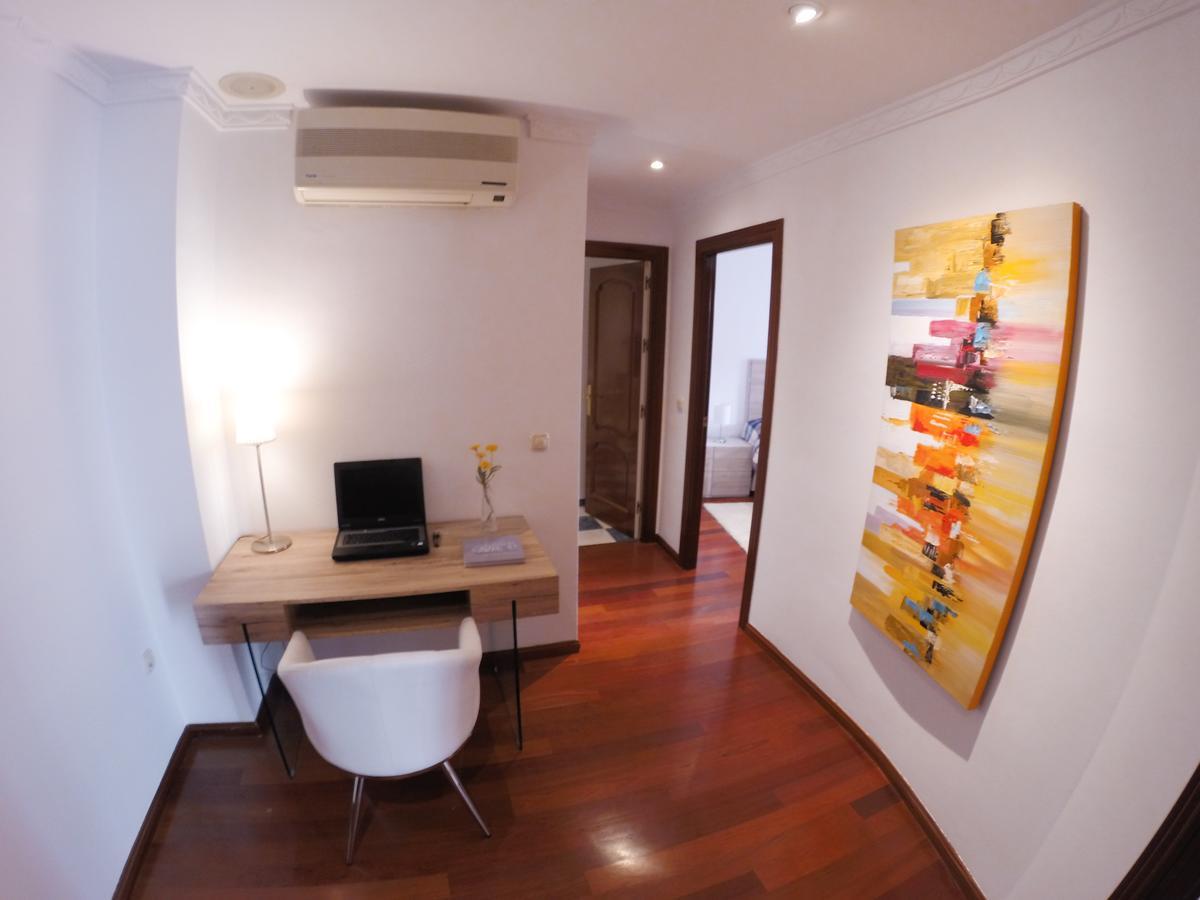 Apt Gibralhorce Suite By Malaga Picasso Rentals Selection Dış mekan fotoğraf